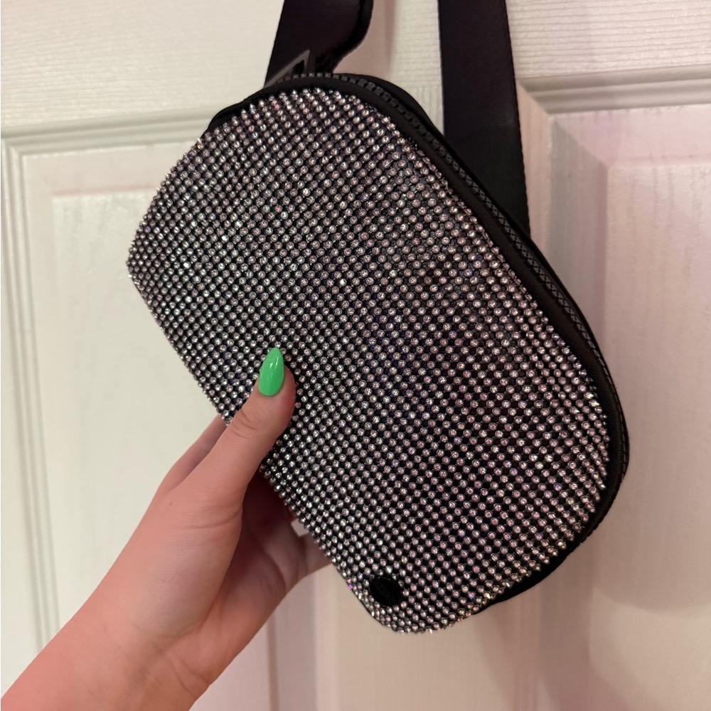 Rhinestone Embellished Black Crossbody Bag